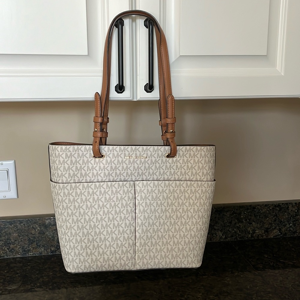 Michael Kors handbag